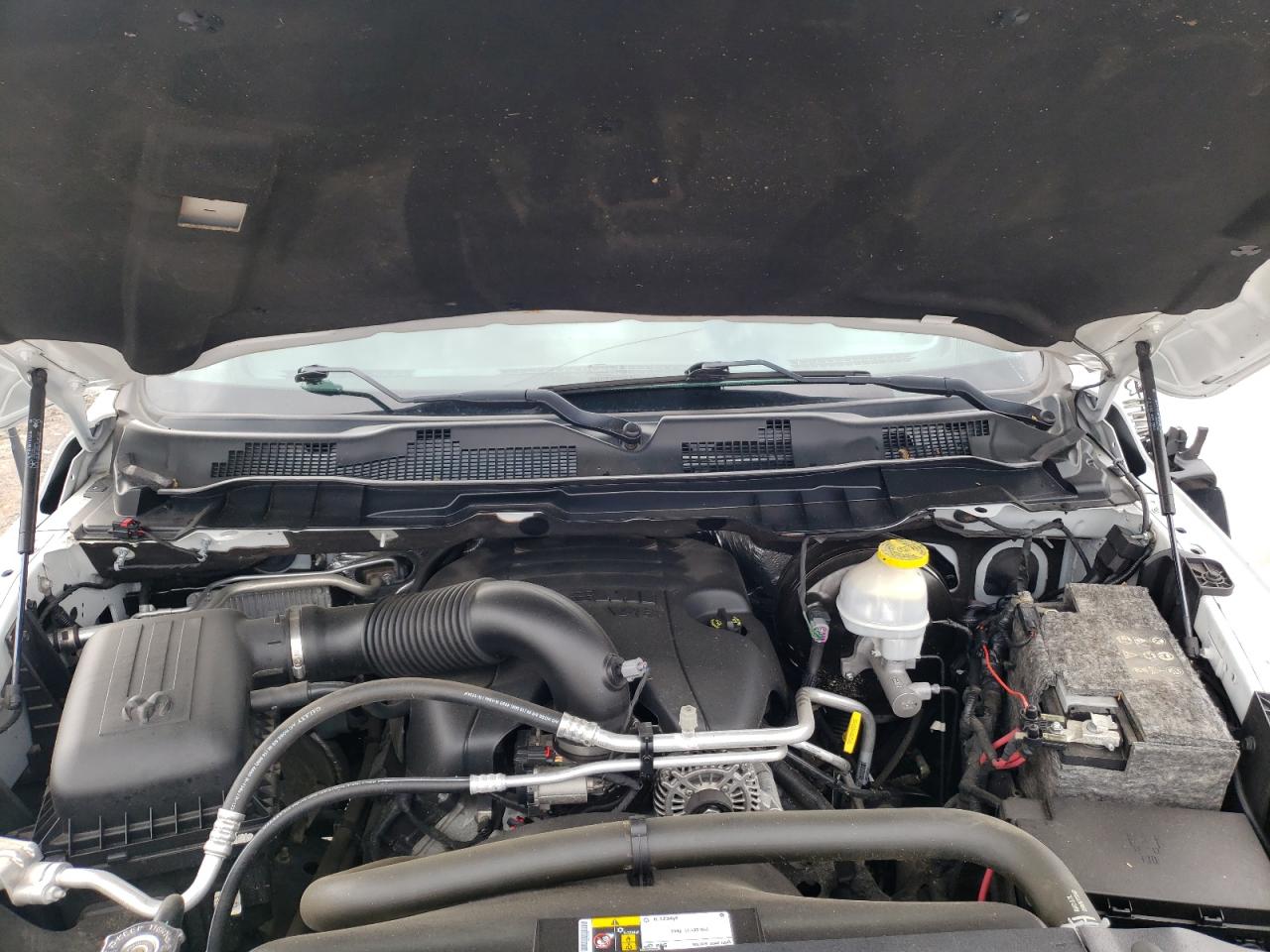 Photo 7 from auction – 2018 RAM 1500 ST with VIN 3C6RR7KT6JG123030
