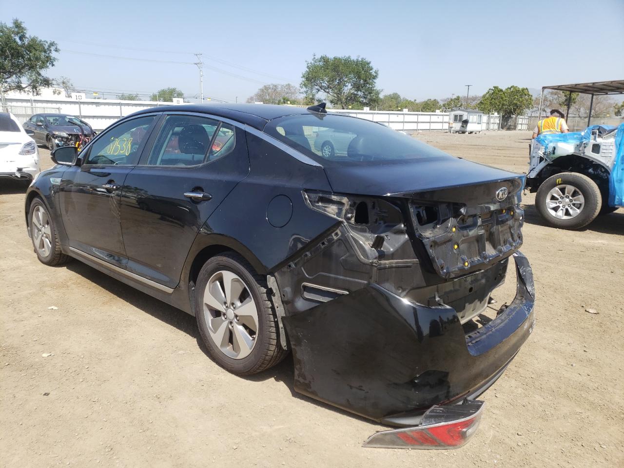 Photo 3 from auction – 2014 KIA OPTIMA HYB with VIN KNAGN4ADXE5074493