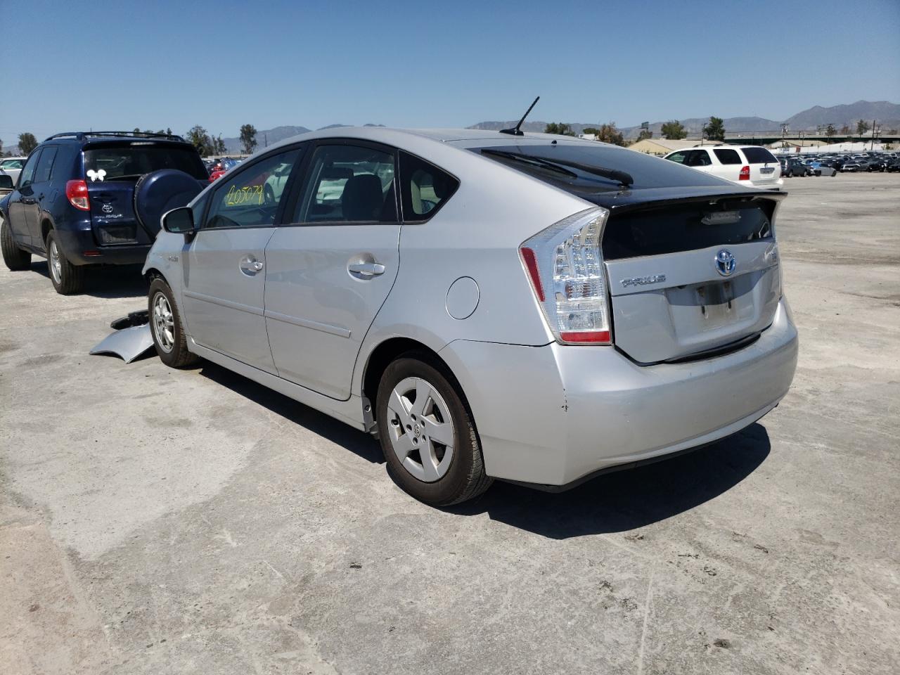 Photo 3 from auction – 2011 TOYOTA PRIUS with VIN JTDKN3DU5B1421640