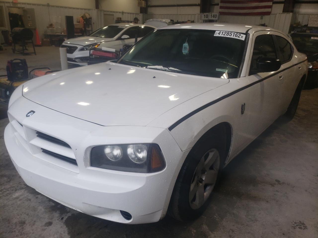 Photo 2 from auction – 2008 DODGE CHARGER with VIN 2B3KA43RX8H213358