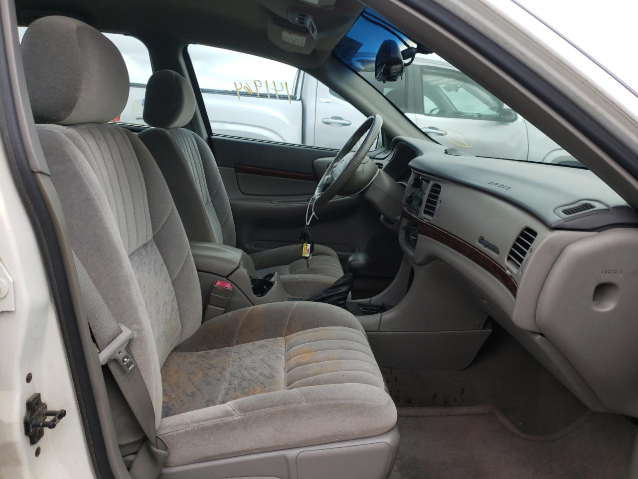 Фото 5 с аукциона – 2001 CHEVROLET IMPALA с VIN 2G1WF55E719374163