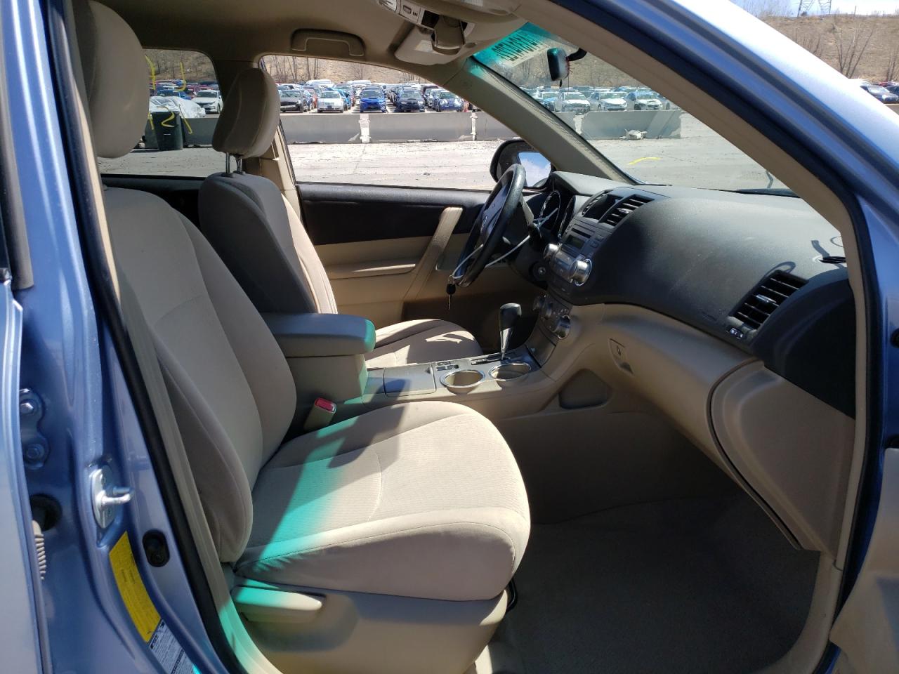 Photo 5 from auction – 2008 TOYOTA HIGHLANDER with VIN JTEES41A482009701