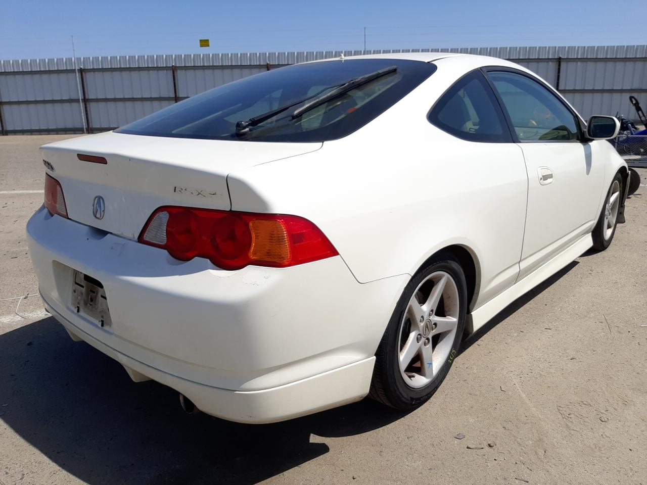 Photo 4 from auction – 2004 ACURA RSX TYPE-S with VIN JH4DC530X4S001182