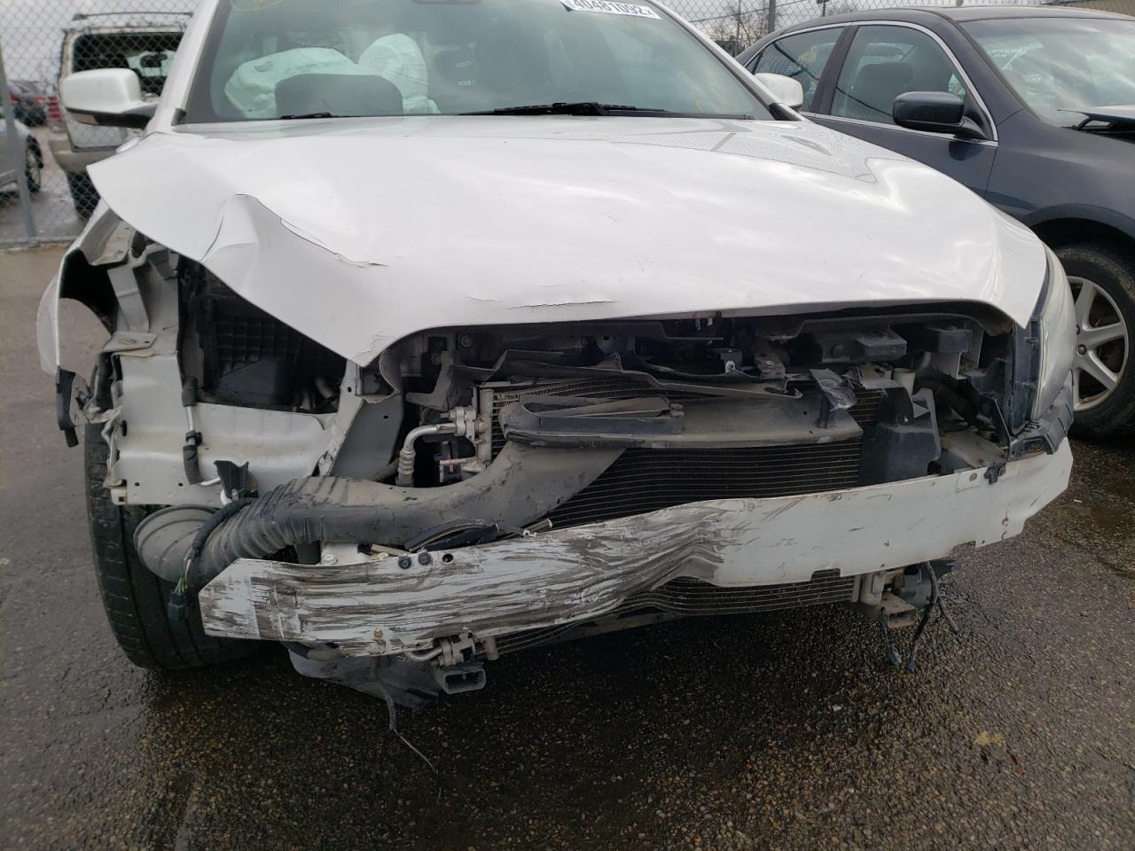 Photo 9 from auction – 2015 BUICK LACROSSE with VIN 1G4GB5G3XFF221600
