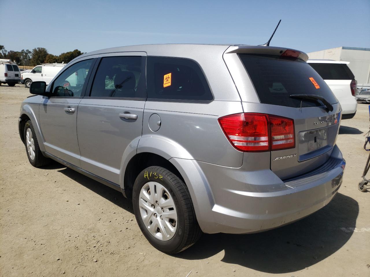 Photo 3 from auction – 2015 DODGE JOURNEY SE with VIN 3C4PDCAB6FT674993