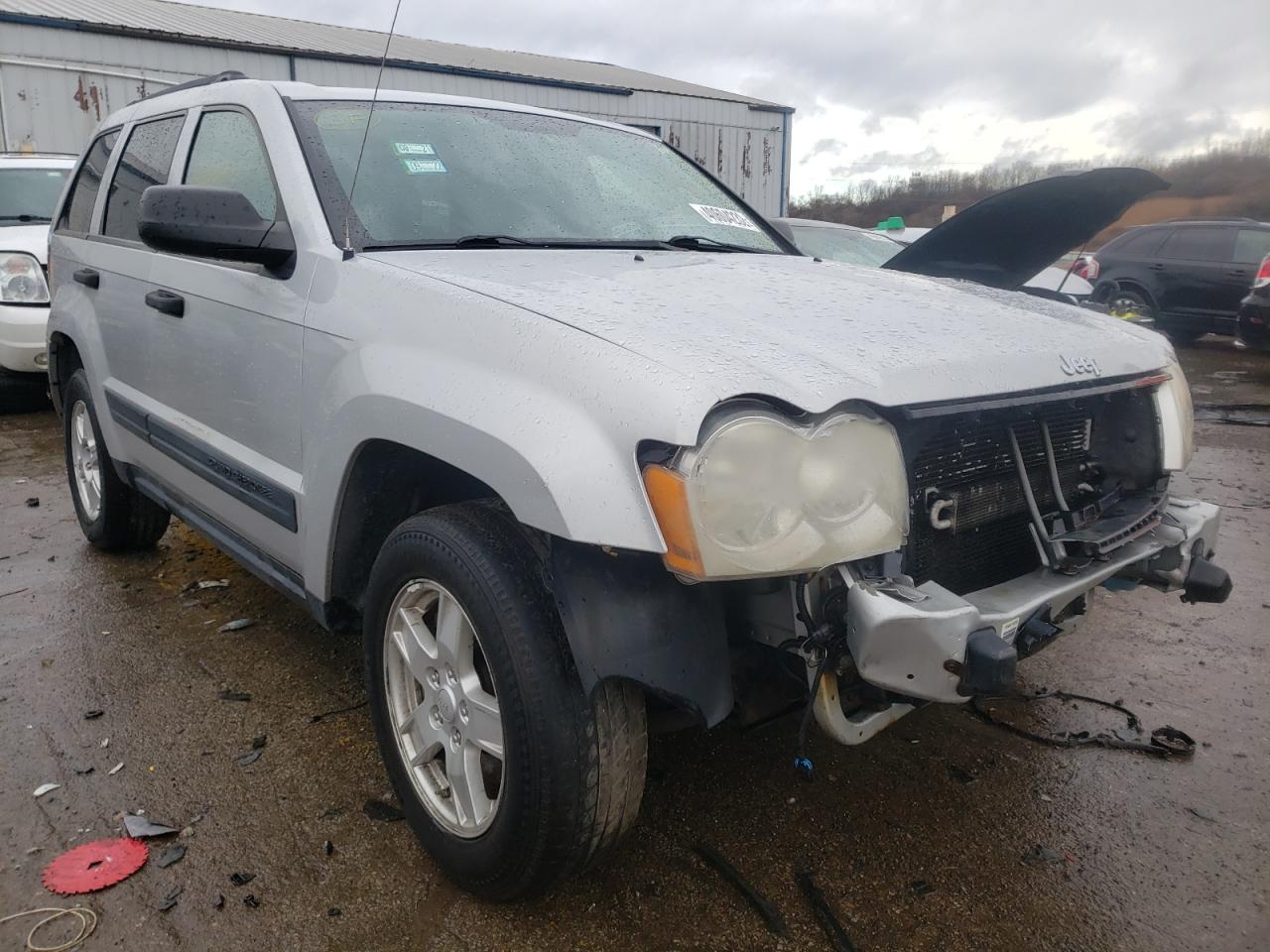 JEEP GRAND CHER 2005 with VIN 1J4GR48K45C673942 - Photo from auction
