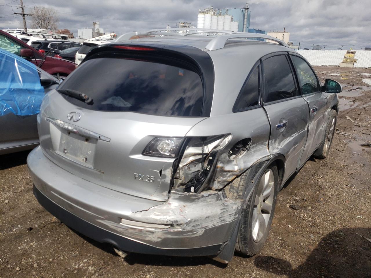 Photo 4 from auction – 2005 INFINITI FX35 with VIN JNRAS08W75X211329