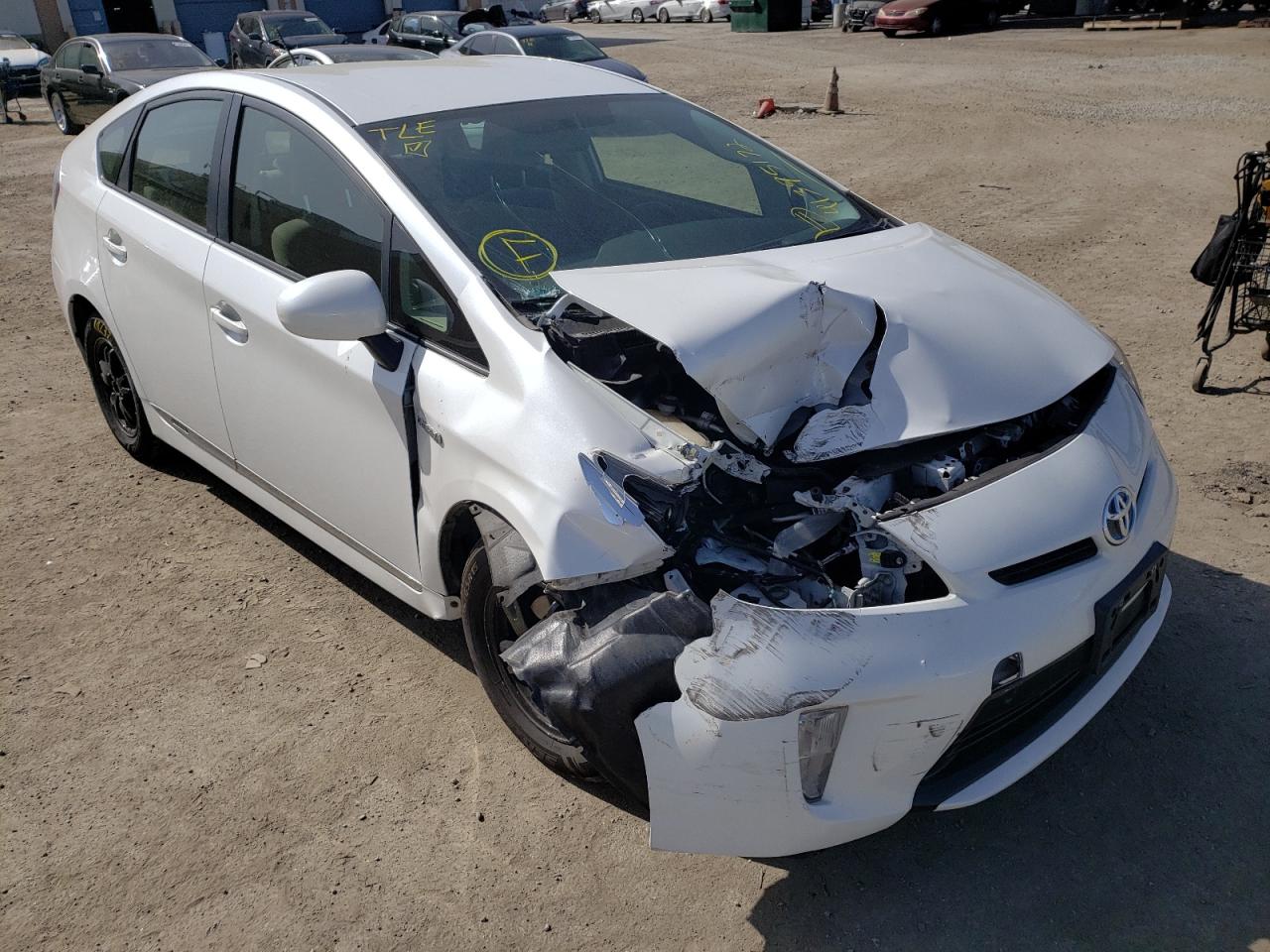 Photo 1 from auction – 2014 TOYOTA PRIUS with VIN JTDKN3DU8E0382035