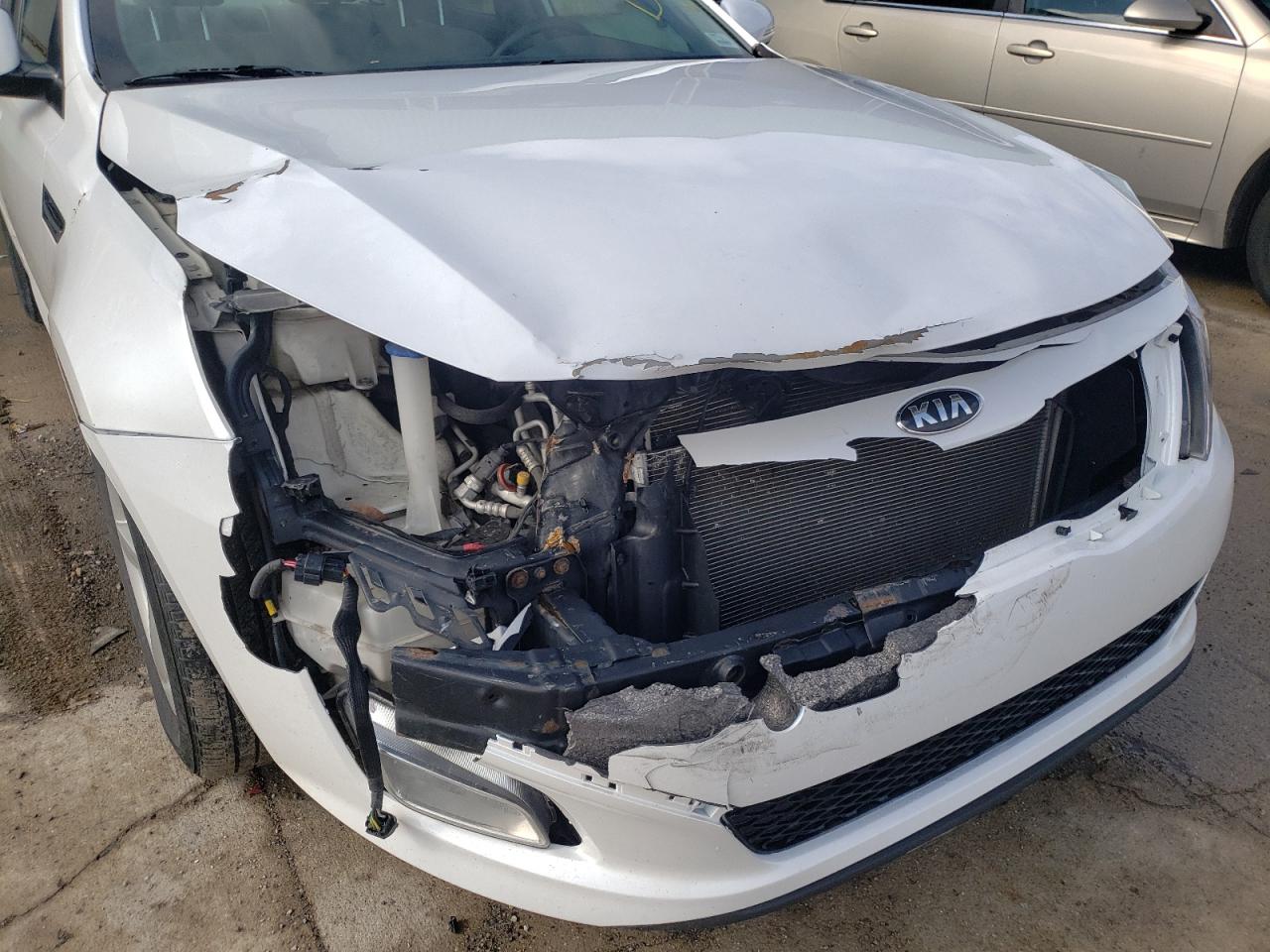 Photo 9 from auction – 2015 KIA OPTIMA LX with VIN KNAGM4A74F5636628