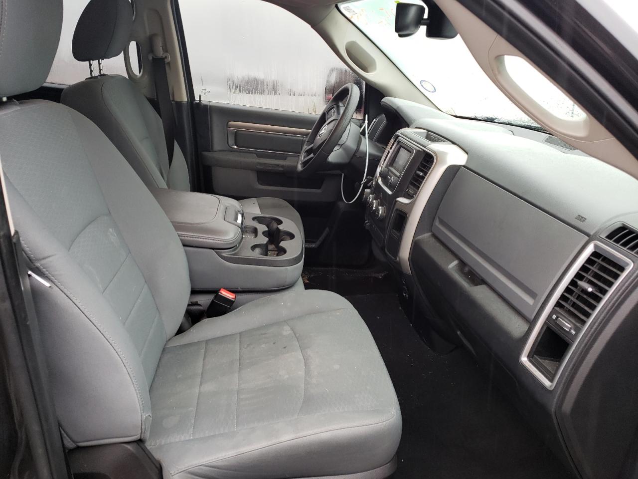 Photo 5 from auction – 2017 RAM 1500 SLT with VIN 1C6RR7GT8HS605882