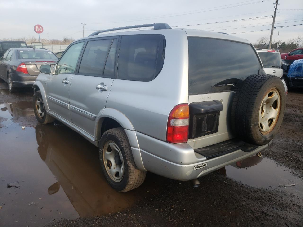 Photo 3 from auction – 2002 SUZUKI XL7 PLUS with VIN JS3TY92V424108511