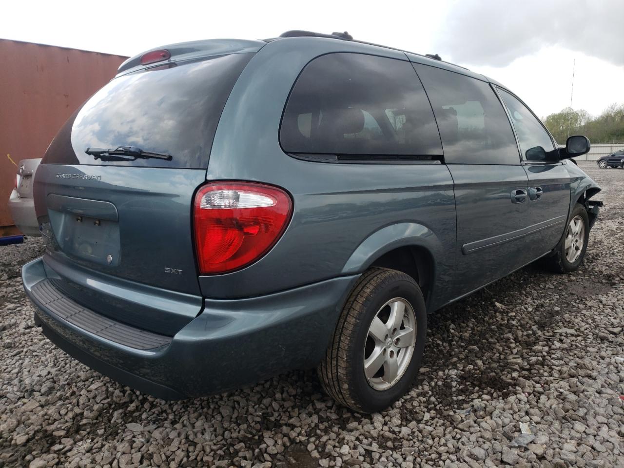 Photo 4 from auction – 2007 DODGE GRAND CARA with VIN 2D4GP44L17R272131