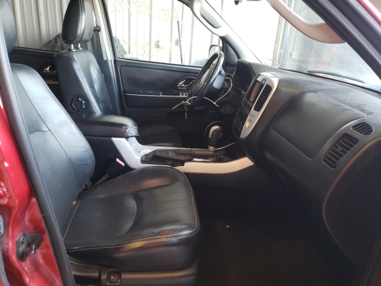 Photo 5 from auction – 2007 MERCURY MARINER PR with VIN 4M2CU97127KJ18063