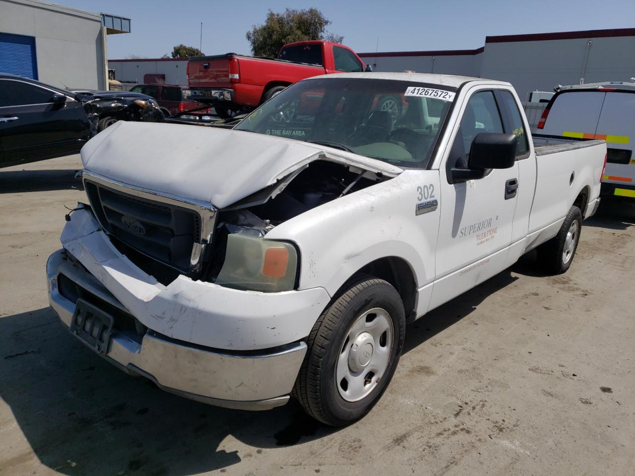 Zdjęcie 2 z aukcji – 2004 FORD F150 z VIN 1FTRF12W74NB42819