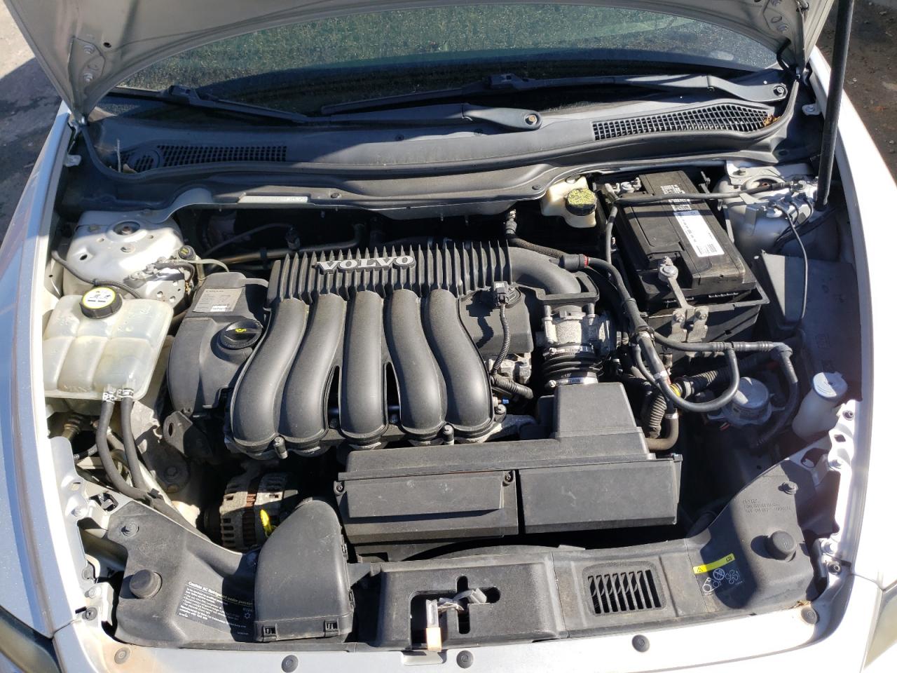 Photo 7 from auction – 2007 VOLVO S40 2.4I with VIN YV1MS390372304058