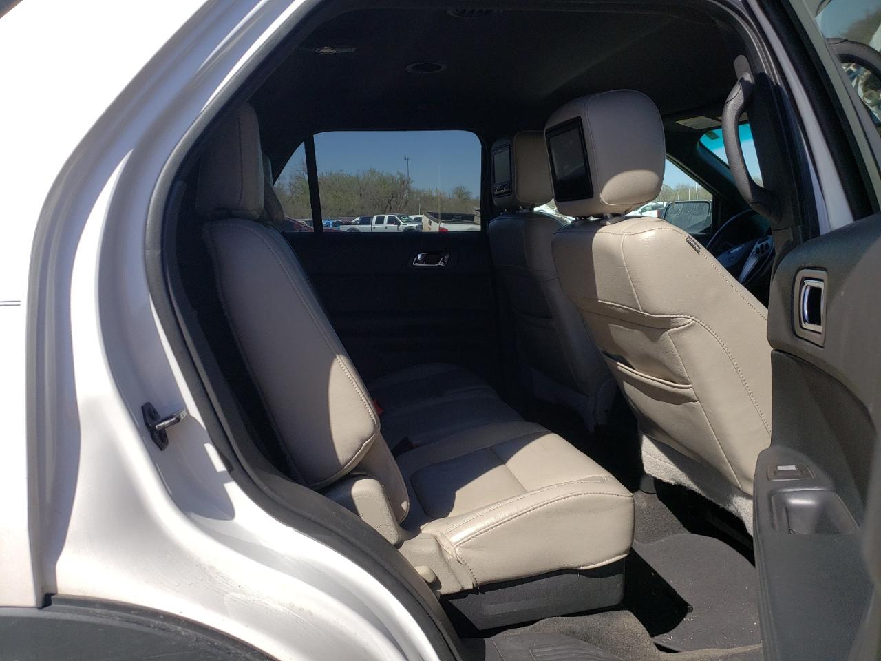 Photo 6 from auction – 2012 FORD EXPLORER X with VIN 1FMHK7D87CGB01632