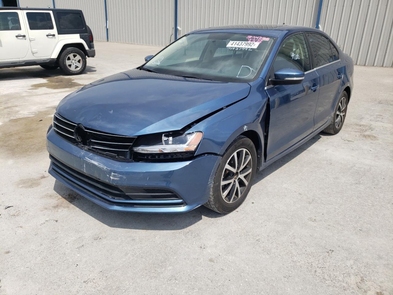Photo 2 from auction – 2017 VOLKSWAGEN JETTA SE with VIN 3VWDB7AJ3HM249796