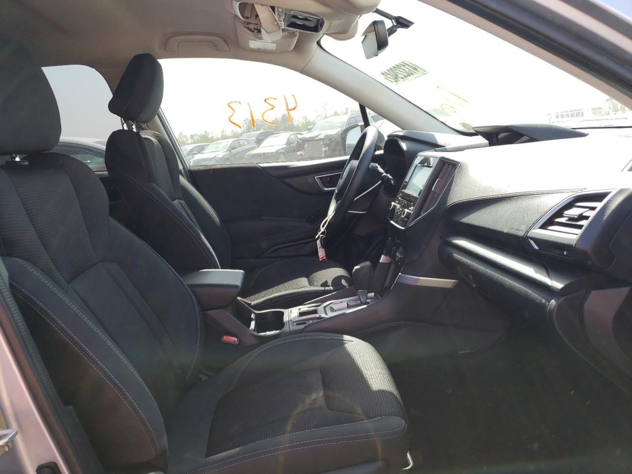 Photo 5 from auction – 2021 SUBARU FORESTER with VIN JF2SKADC0MH522424