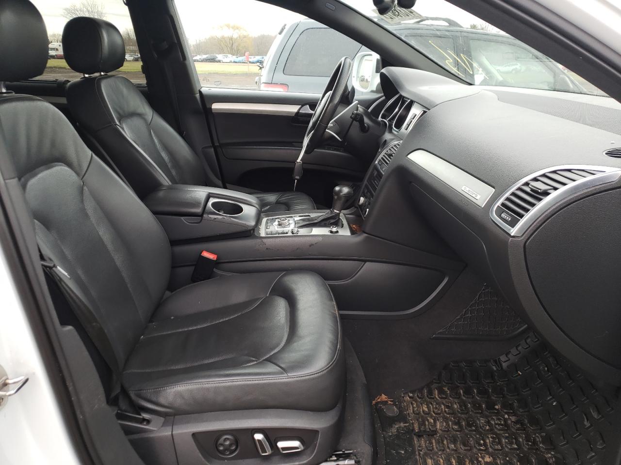 Photo 5 from auction – 2014 AUDI Q7 PRESTIG with VIN WA1WMAFE4ED005820