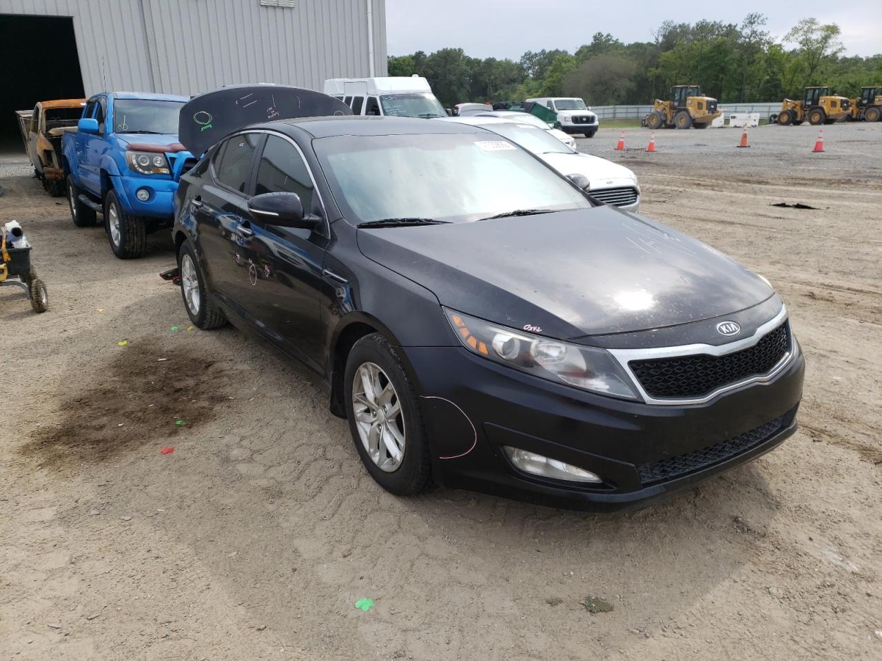 Photo 1 from auction – 2012 KIA OPTIMA LX with VIN 5XXGM4A77CG017998