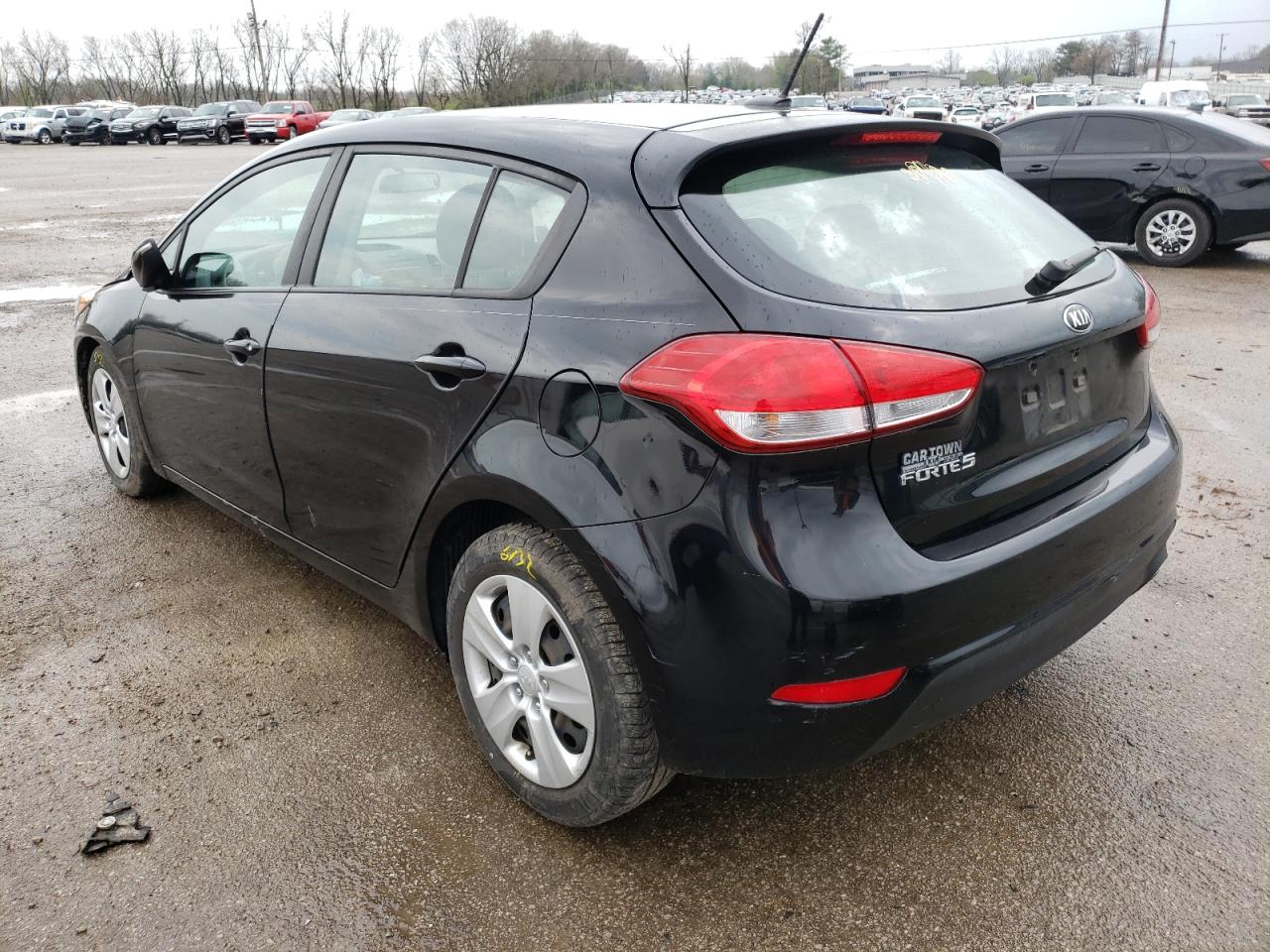 Photo 3 from auction – 2016 KIA FORTE LX with VIN KNAFK5A85G5593189