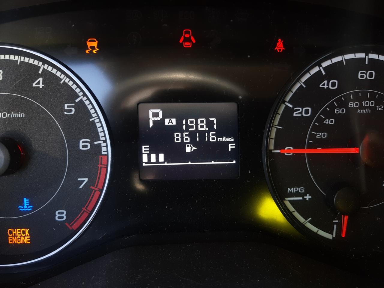 Photo 8 from auction – 2018 SUBARU CROSSTREK with VIN JF2GTACC6JH215324
