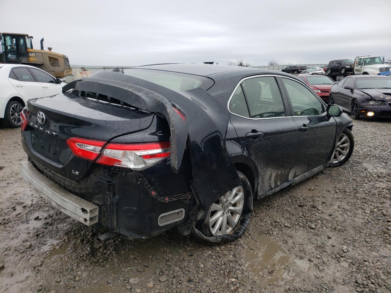 Photo 4 from auction – 2018 TOYOTA CAMRY L with VIN JTNB11HK9J3043832