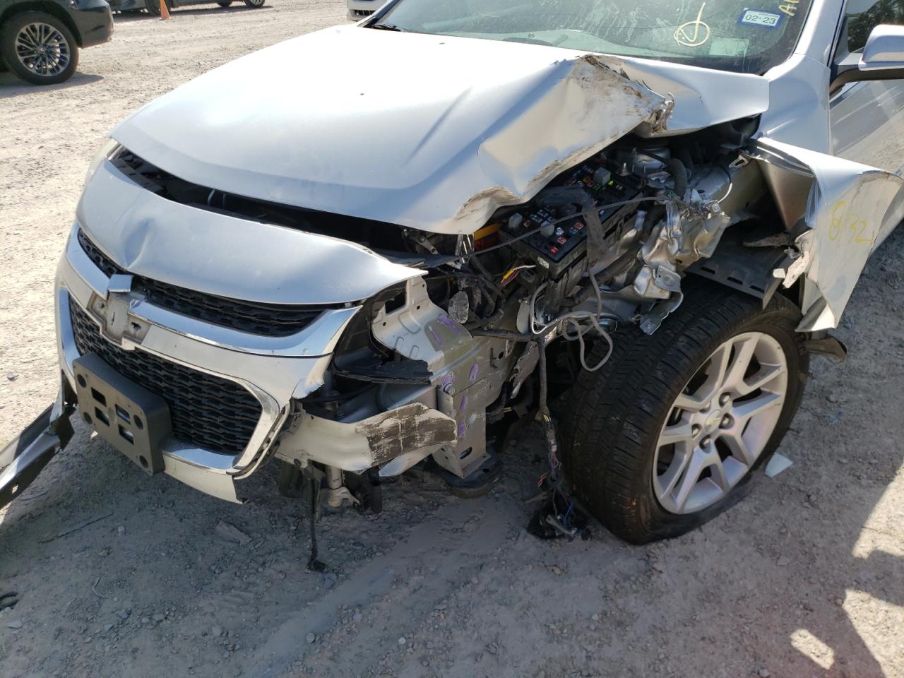 Photo 9 from auction – 2015 CHEVROLET MALIBU 1LT with VIN 1G11C5SL2FF310049