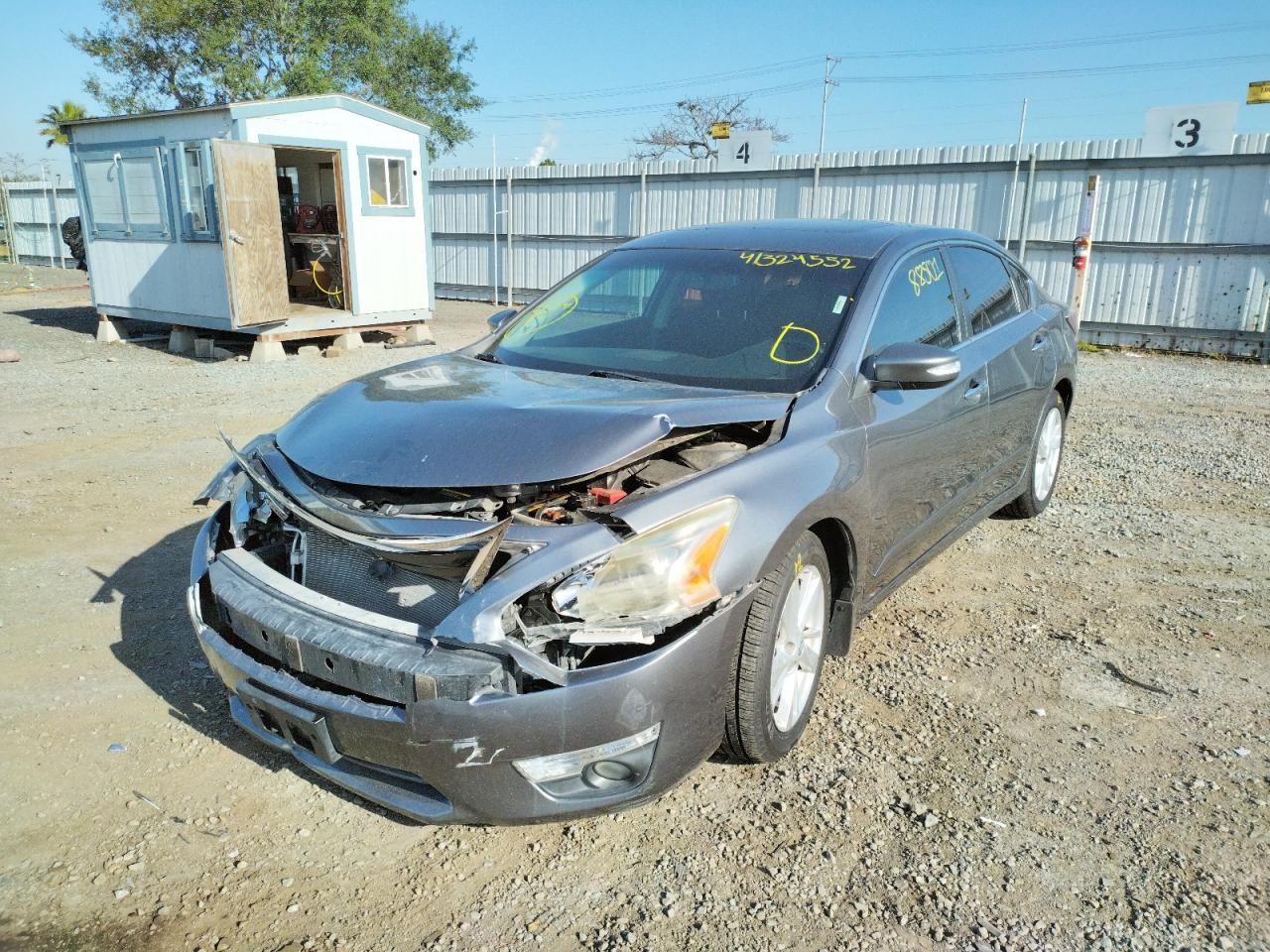Photo 2 from auction – 2015 NISSAN ALTIMA 2.5 with VIN 1N4AL3AP7FC184424