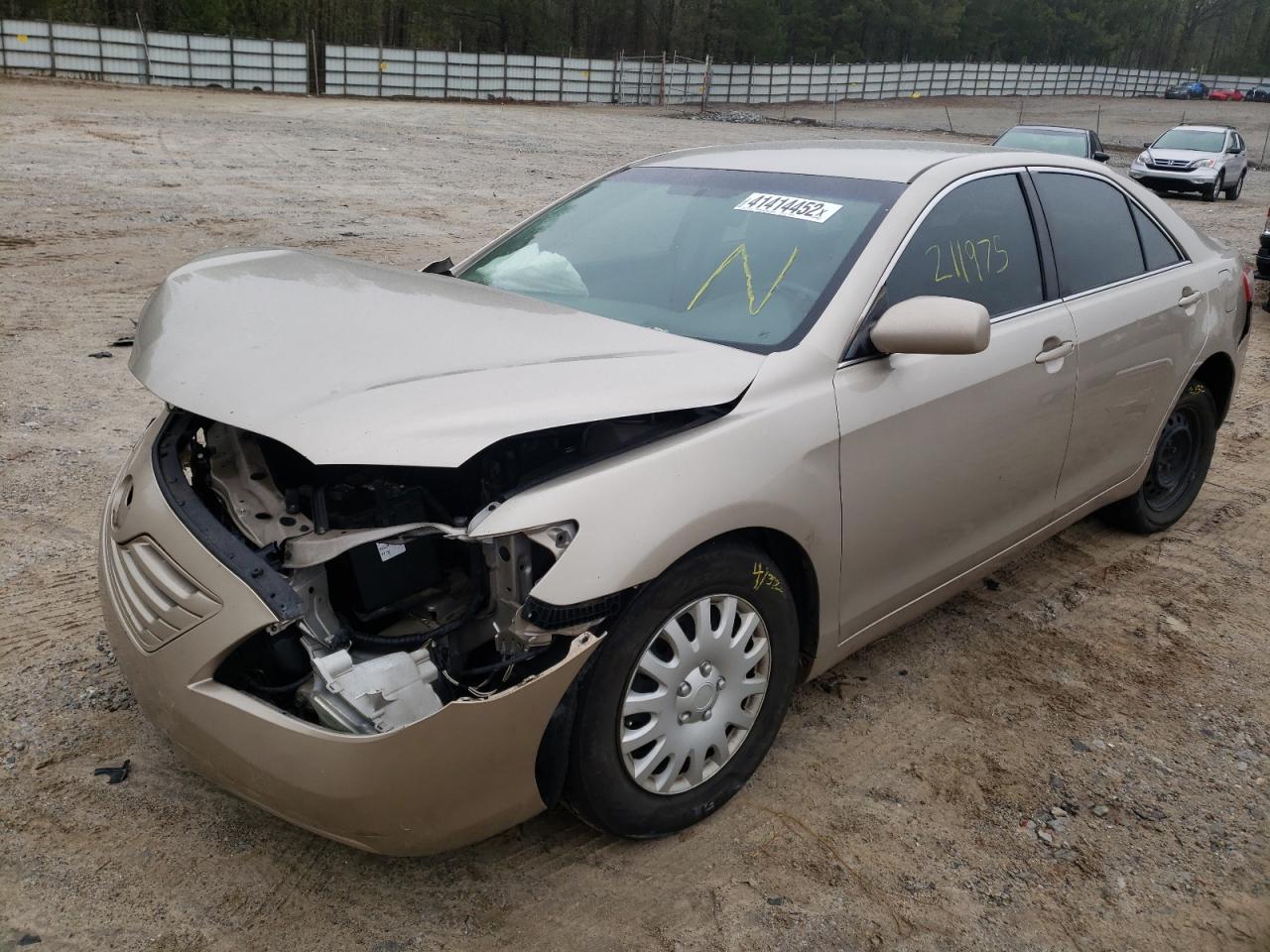 Photo 2 from auction – 2007 TOYOTA CAMRY CE with VIN 4T1BE46K87U704536