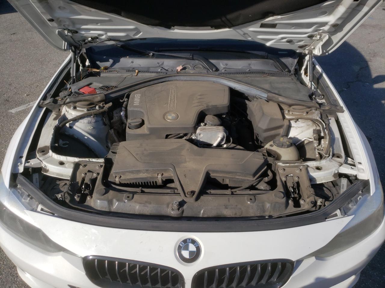 Photo 7 from auction – 2015 BMW 320 I with VIN WBA3B1G56FNT06174