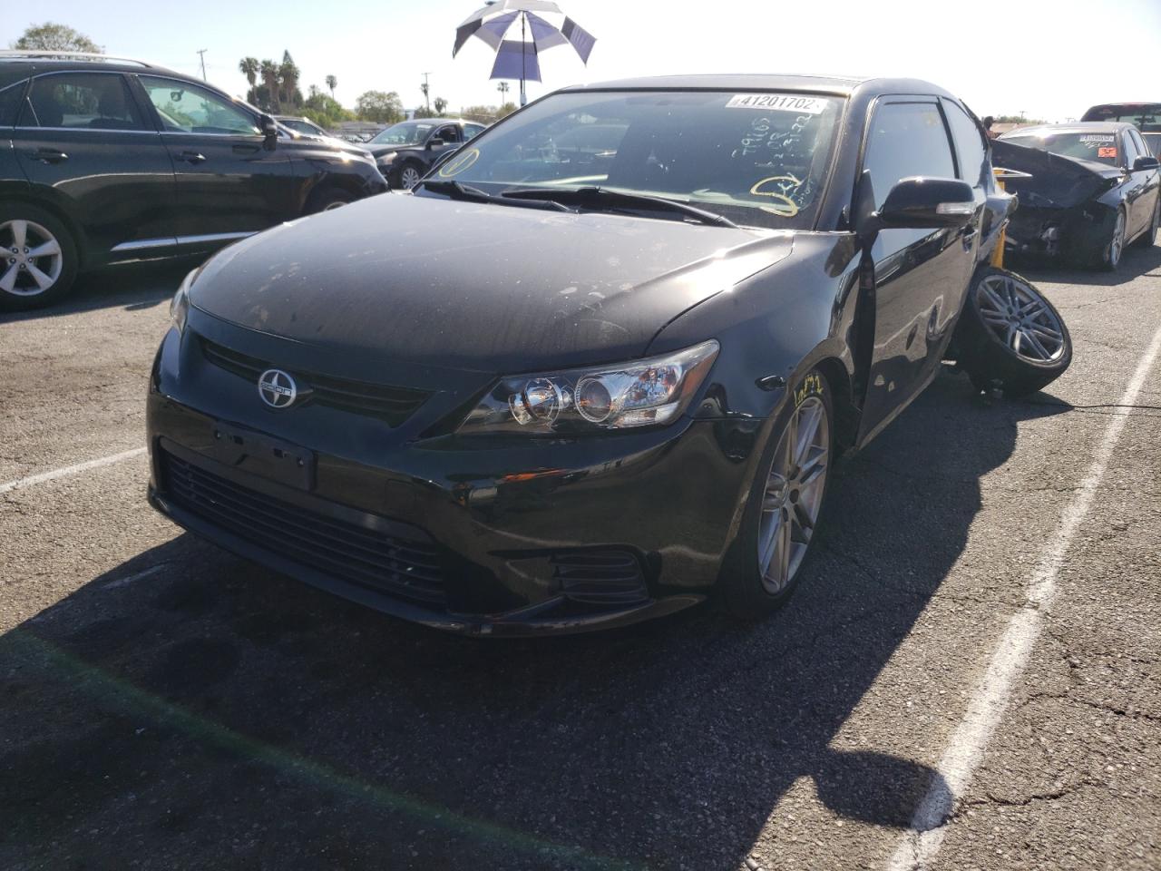 Photo 2 from auction – 2013 TOYOTA SCION TC with VIN JTKJF5C78D3052692