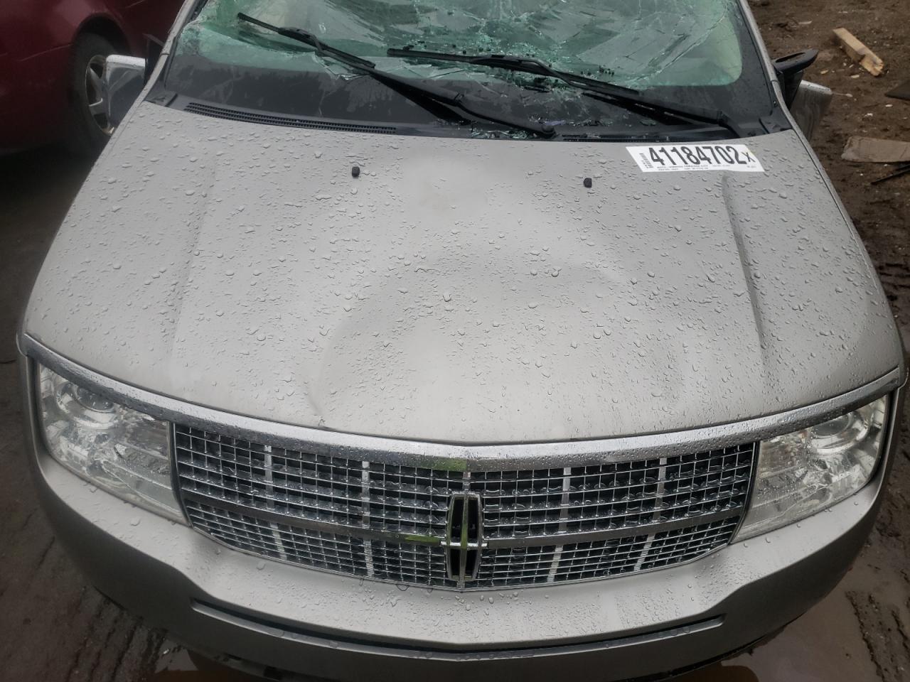 Photo 7 from auction – 2008 LINCOLN MKX with VIN 2LMDU68C68BJ38711