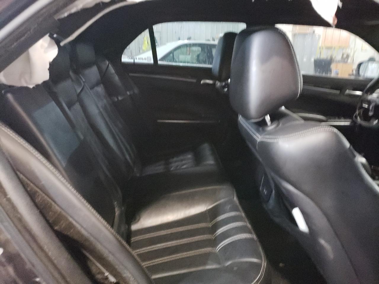 Photo 6 from auction – 2017 CHRYSLER 300 S with VIN 2C3CCAGG1HH637598