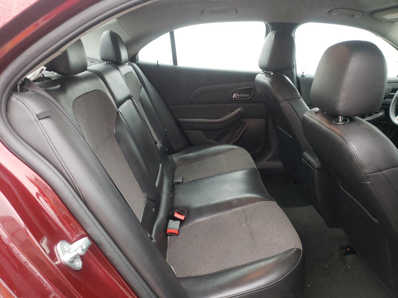 Photo 6 from auction – 2015 CHEVROLET MALIBU 1LT with VIN 1G11C5SL2FF296184