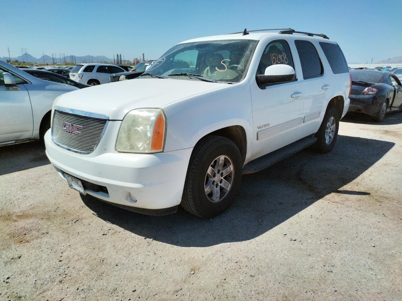 Photo 2 from auction – 2010 GMC YUKON SLE with VIN 1GKUCAE02AR286538