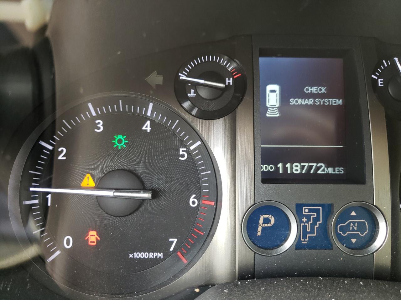 Photo 8 from auction – 2013 LEXUS GX 460 PRE with VIN JTJJM7FX2D5053231