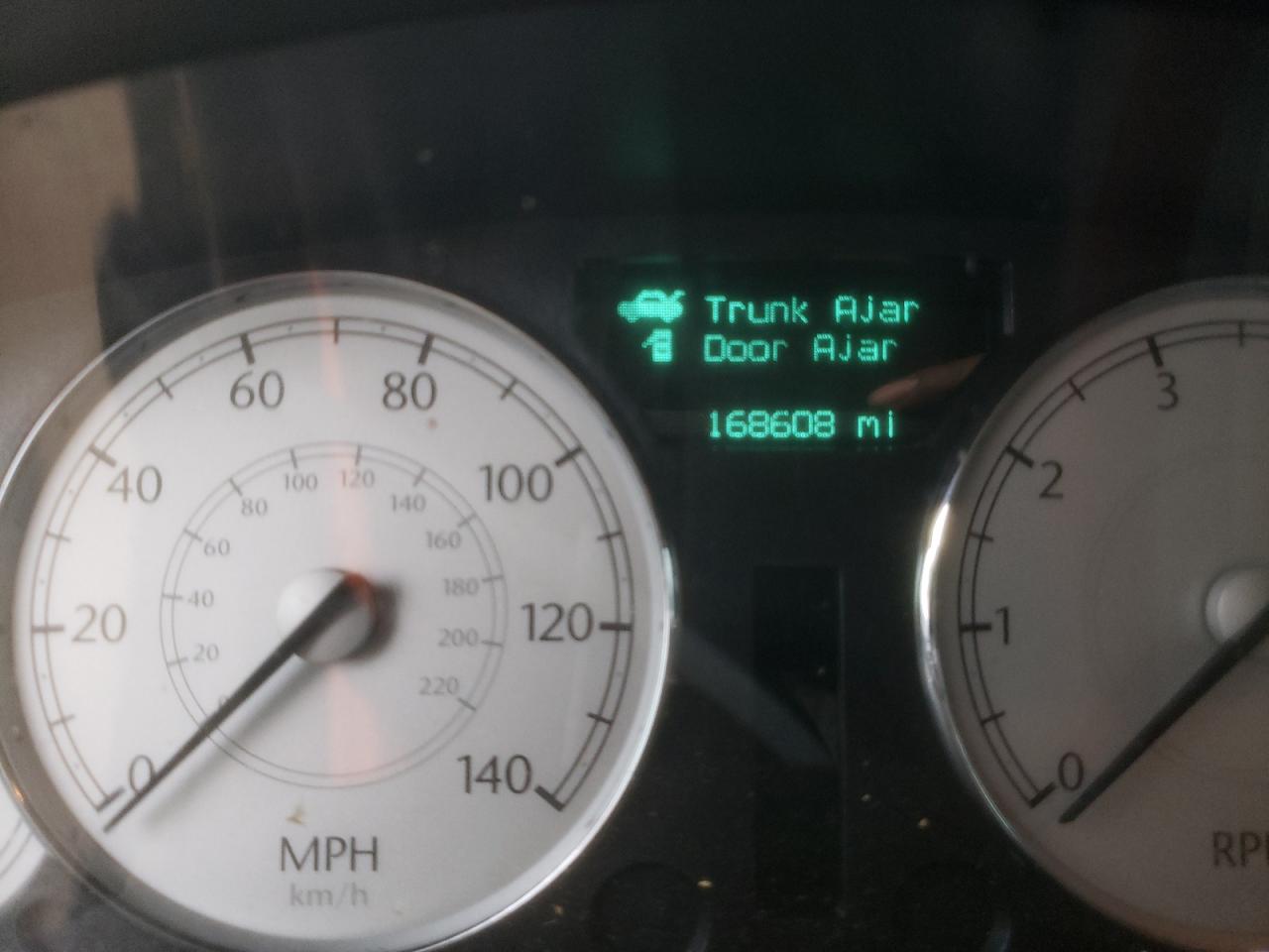 Photo 8 from auction – 2006 CHRYSLER 300 TOURIN with VIN 2C3LA53G86H194169