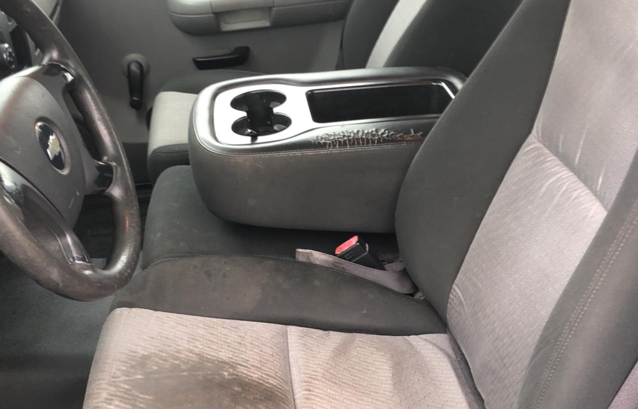 Photo 9 from auction – 2009 CHEVROLET SILVERADO with VIN 1GCEC19X49Z292019