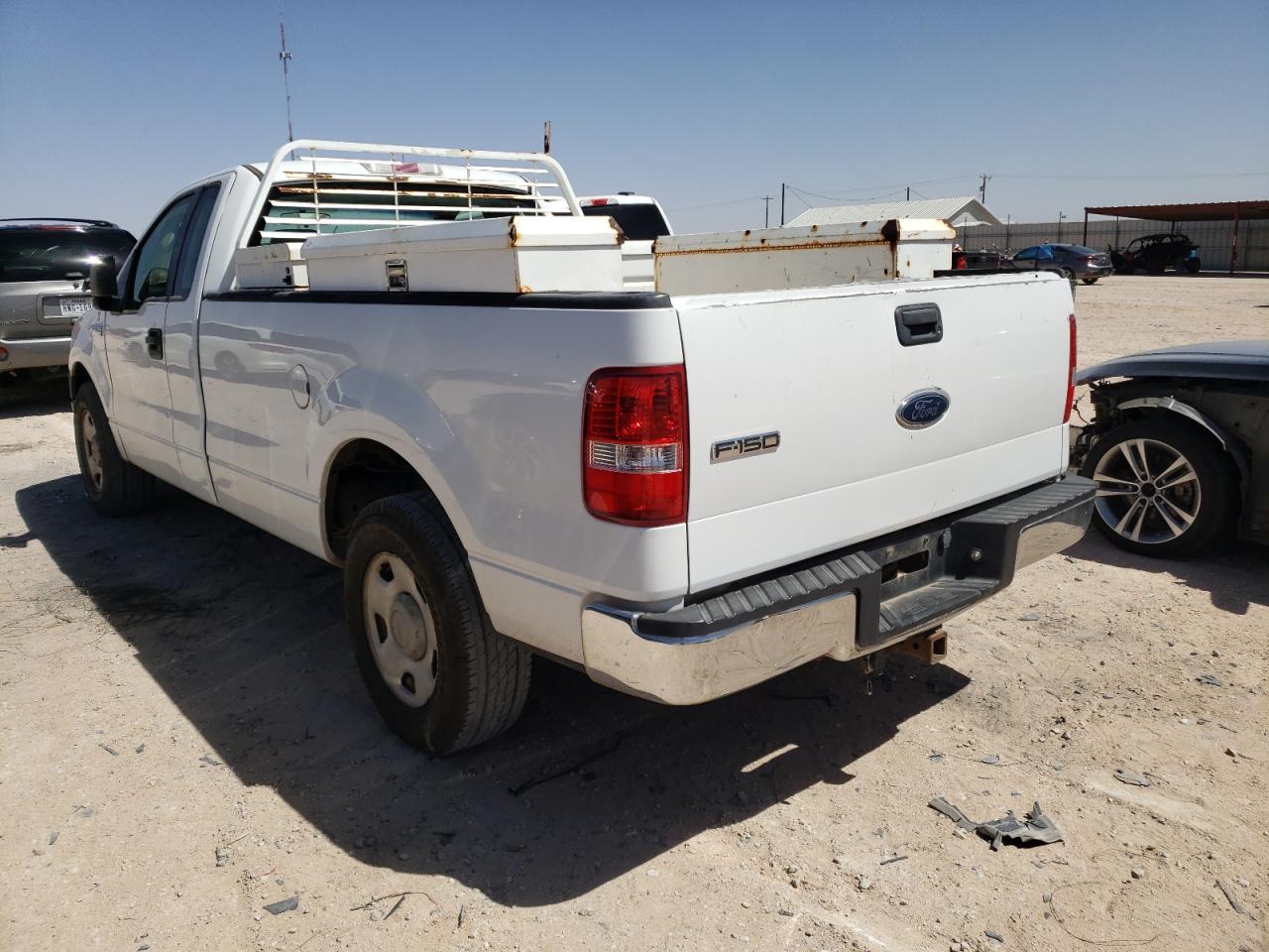 Photo 3 from auction – 2005 FORD F150 with VIN 1FTRF12W05NB40282