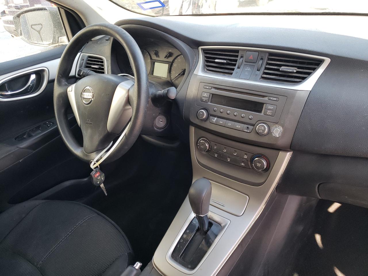 Photo 9 from auction – 2014 NISSAN SENTRA S with VIN 3N1AB7AP4EY202813