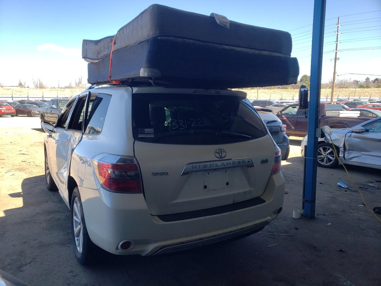 Photo 3 from auction – 2008 TOYOTA HIGHLANDER with VIN JTEEW41A282020796