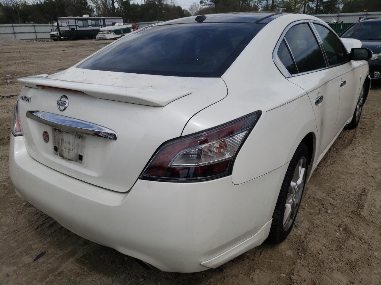 Photo 4 from auction – 2014 NISSAN MAXIMA S with VIN 1N4AA5AP8EC453370