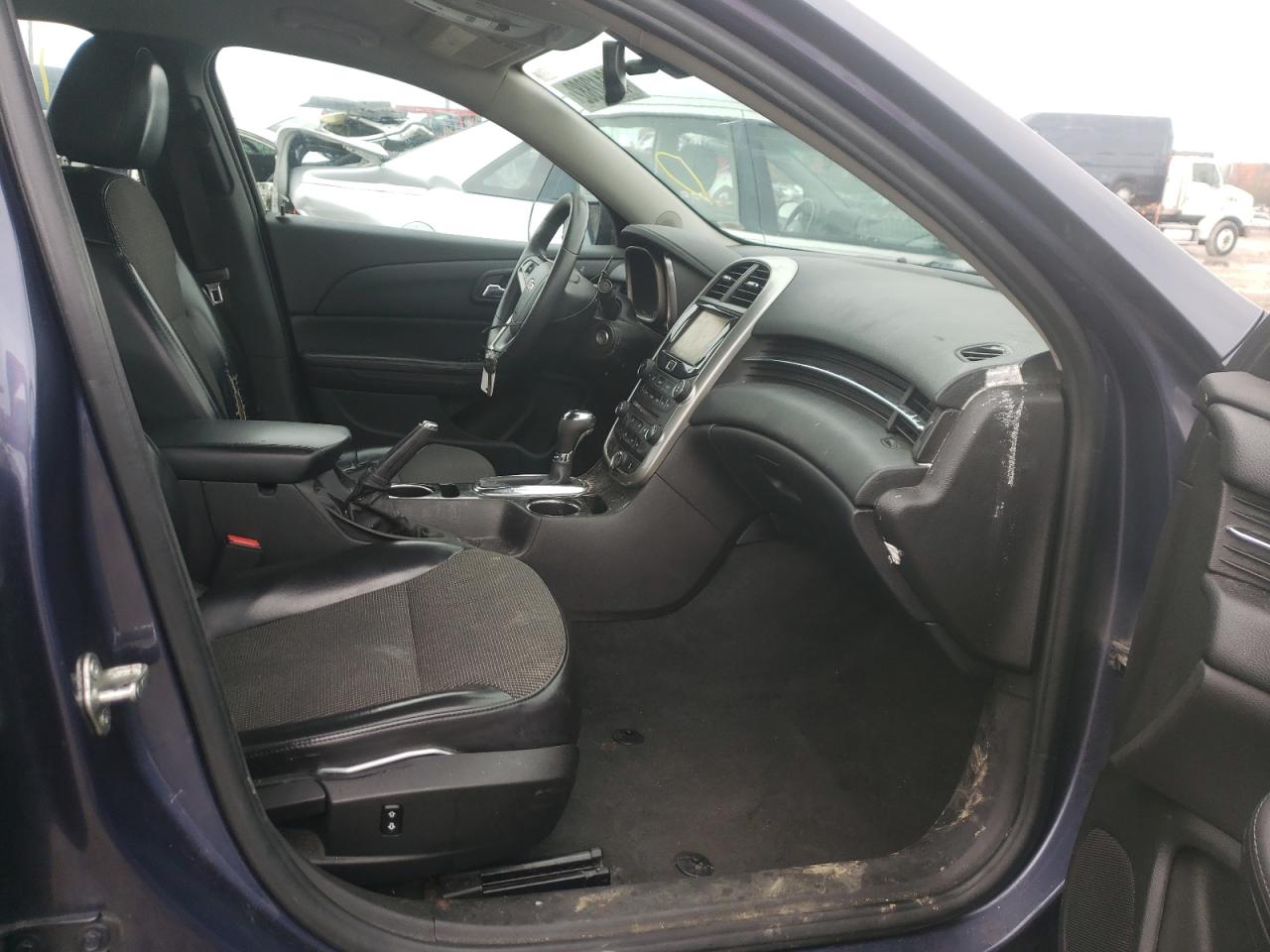 Photo 5 from auction – 2014 CHEVROLET MALIBU 1LT with VIN 1G11C5SL9EF155143