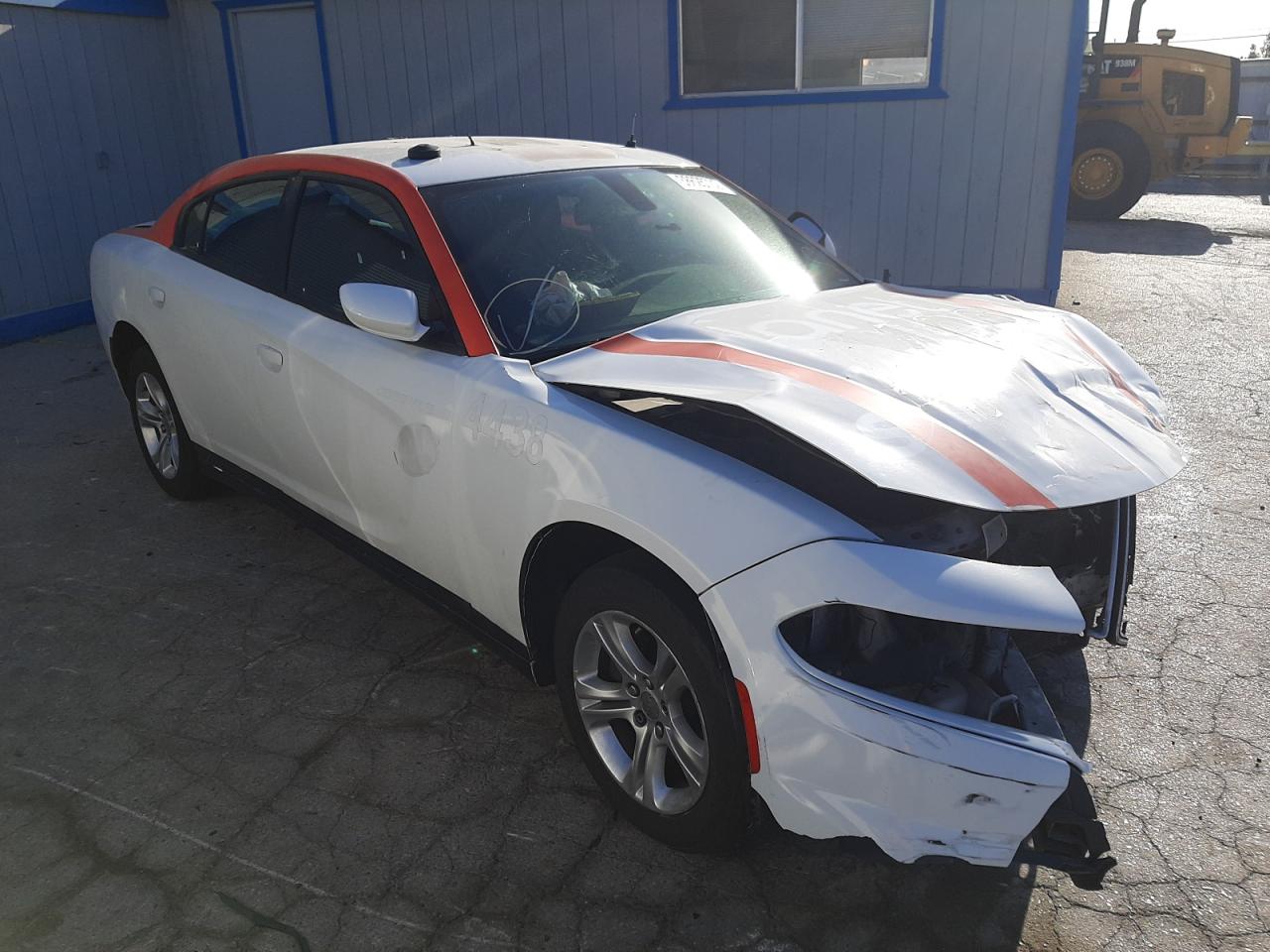 DODGE CHARGER SE 2015 with VIN 2C3CDXBG0FH772379 - Photo from auction