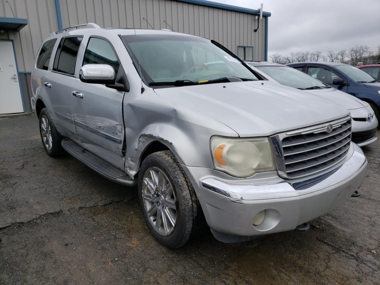 CHRYSLER ASPEN LIMI 2007 with VIN 1A8HW58237F507253 - Photo from auction