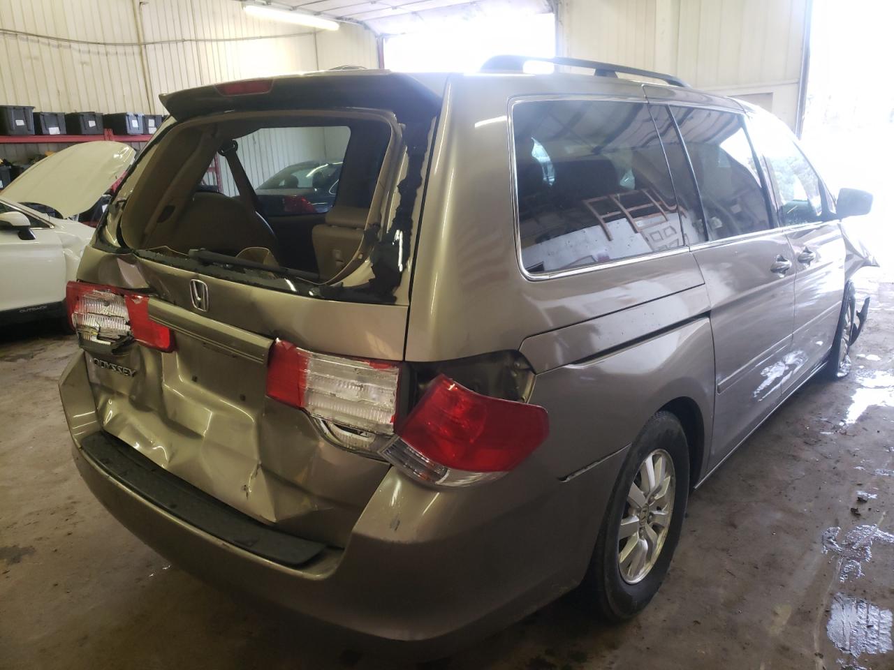 Photo 4 from auction – 2010 HONDA ODYSSEY VA with VIN 5FNRL3H68AB004471