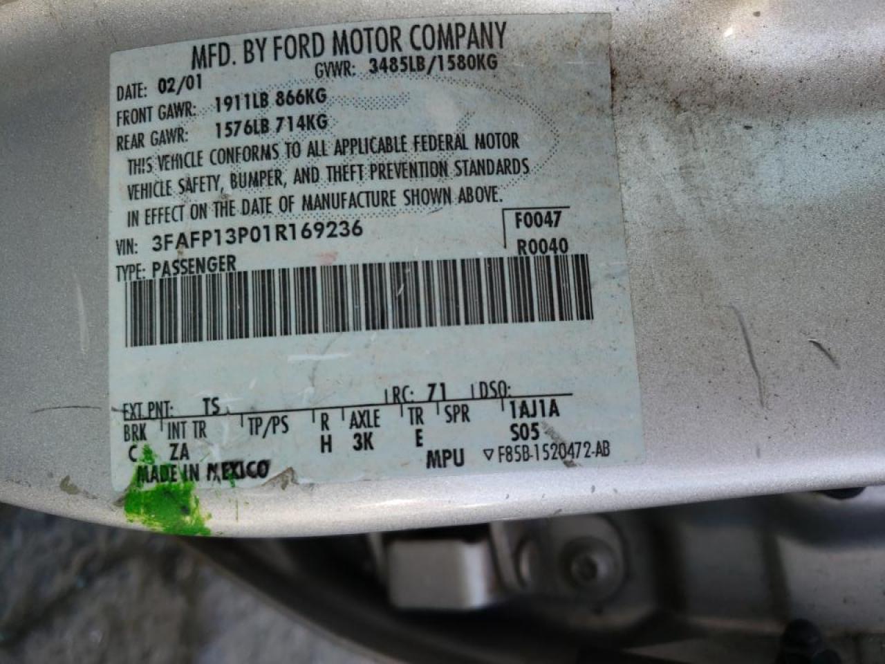 Photo 10 from auction – 2001 FORD ESCORT with VIN 3FAFP13P01R169236