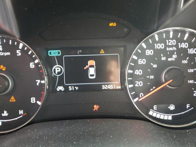 Photo 8 from auction – 2017 KIA FORTE EX with VIN 3KPFN4A82HE068715