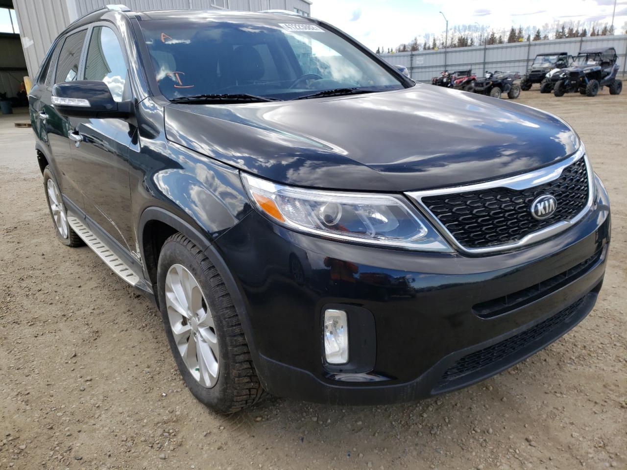 Photo 1 from auction – 2015 KIA SORENTO EX with VIN 5XYKUDA79FG599094